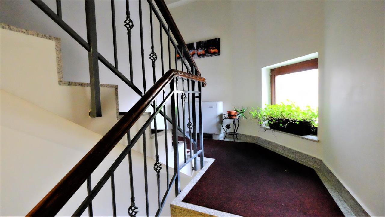 Cozy Attic Room VI Bucharest Exterior photo